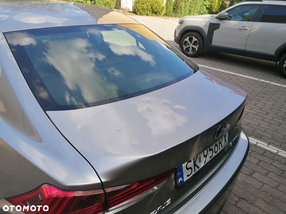 Lexus IS 300h Elegance - 7