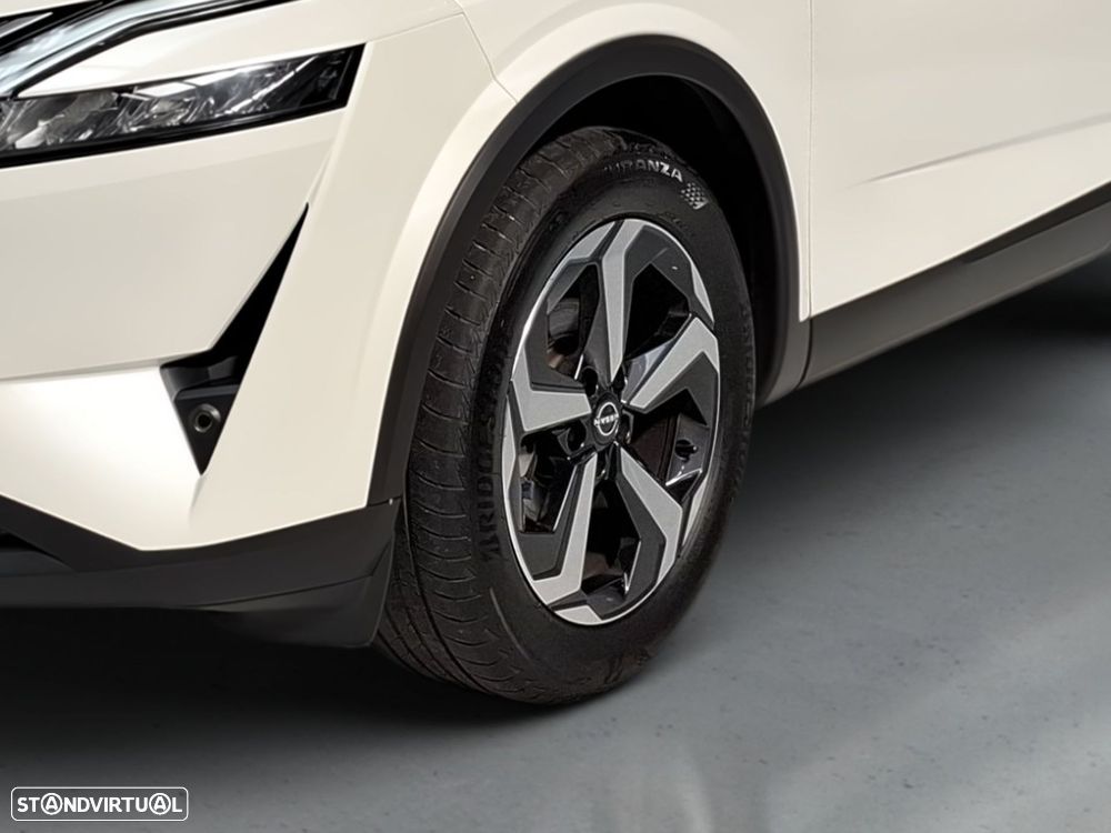 Nissan Qashqai 1.3 DIG-T N-Connecta LED+SKY Xtronic - 13