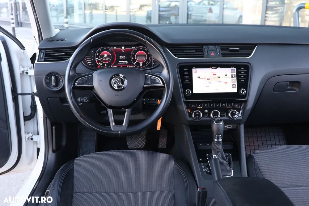 Skoda Octavia 1.6 TDI DSG Style - 5