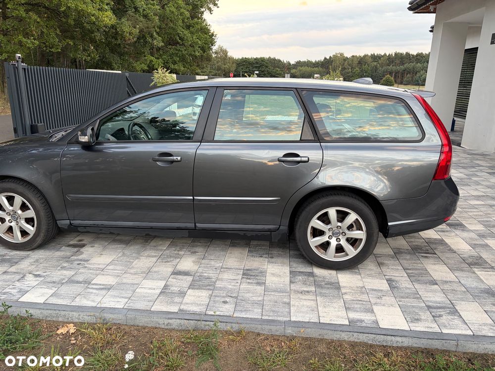 Volvo V50 1.8 Momentum - 2