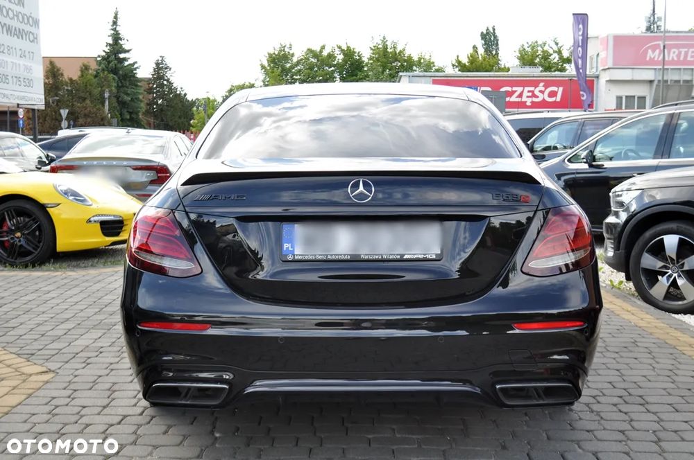 Mercedes-Benz Klasa E - 10