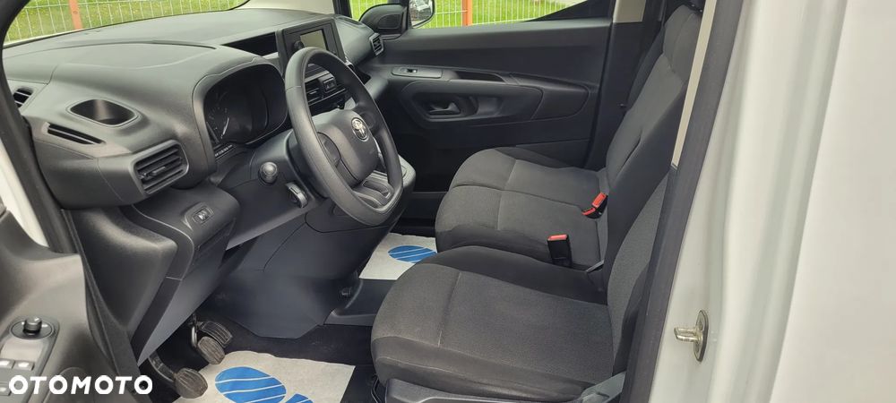 Toyota PROACE CITY - 9
