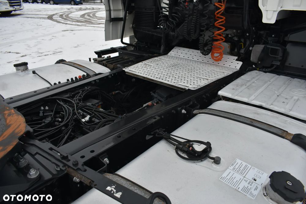 MAN 18 460 Low Deck - 17