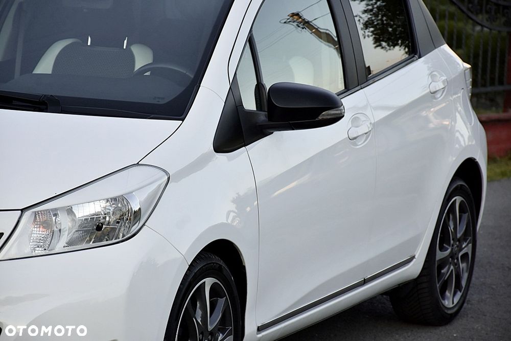 Toyota Yaris 1.33 VVT-i Edition - 10