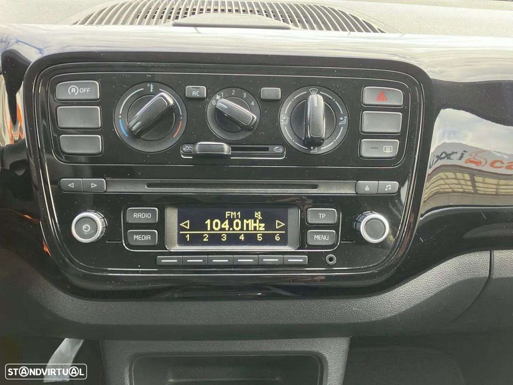 VW Up! - 12