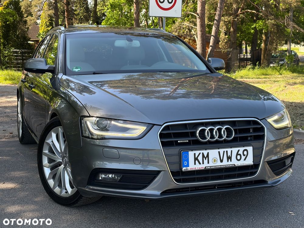 Audi A4 Avant 3.0 TFSI quattro S tronic S line Sportpaket - 4