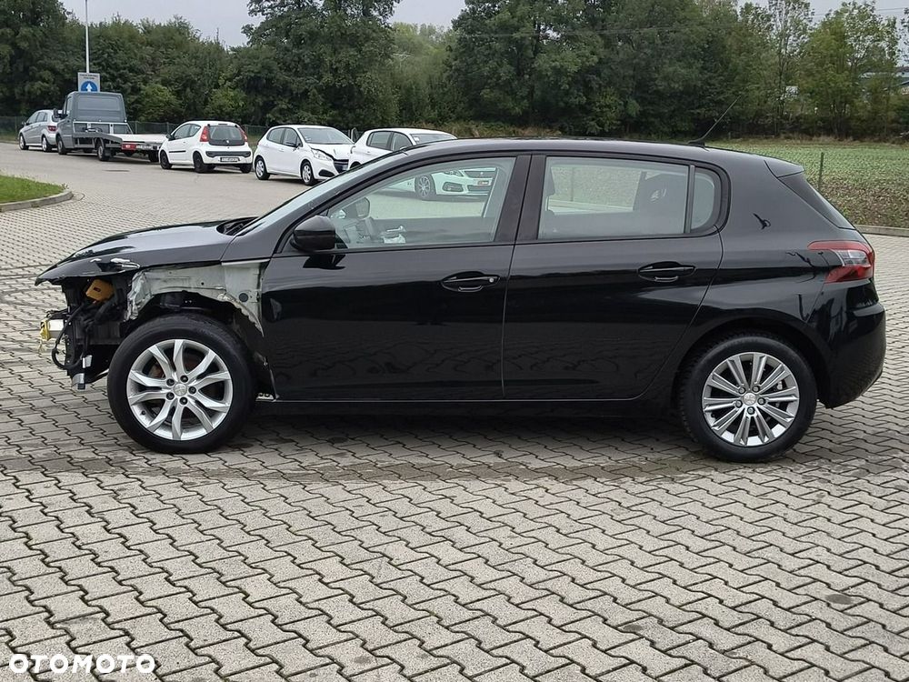 Peugeot 308 - 4