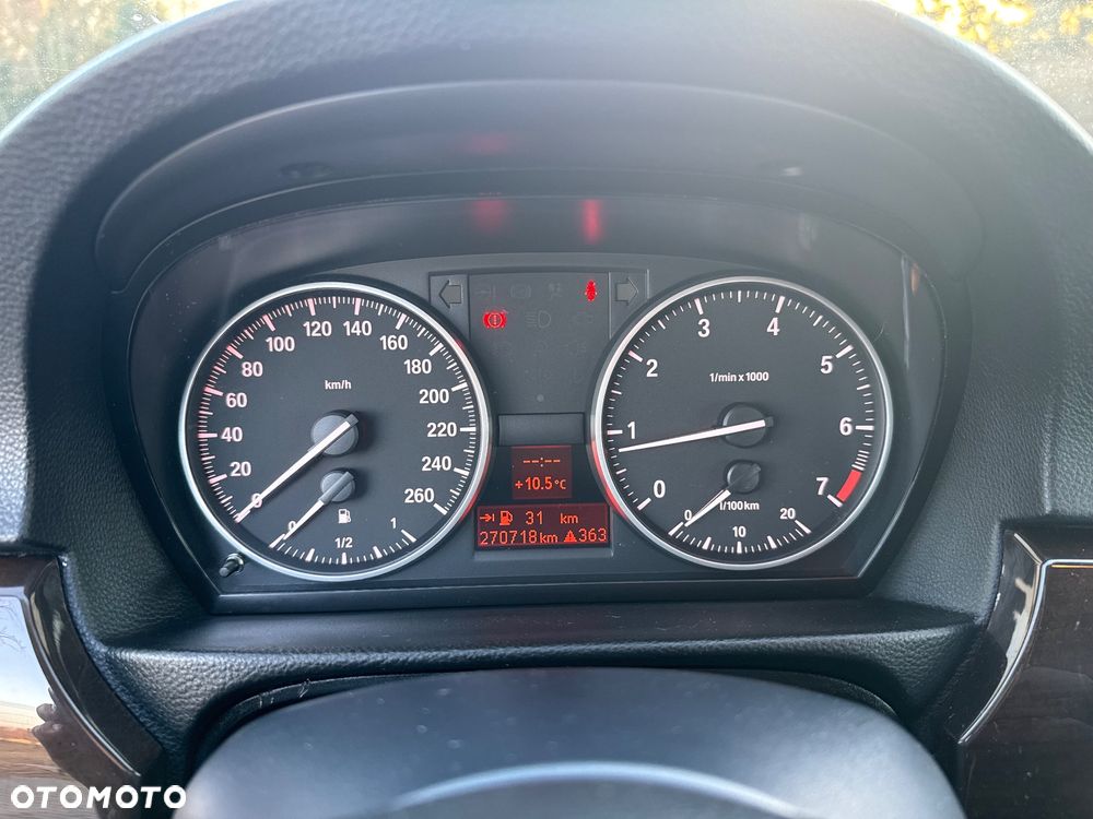 BMW Seria 3 - 12