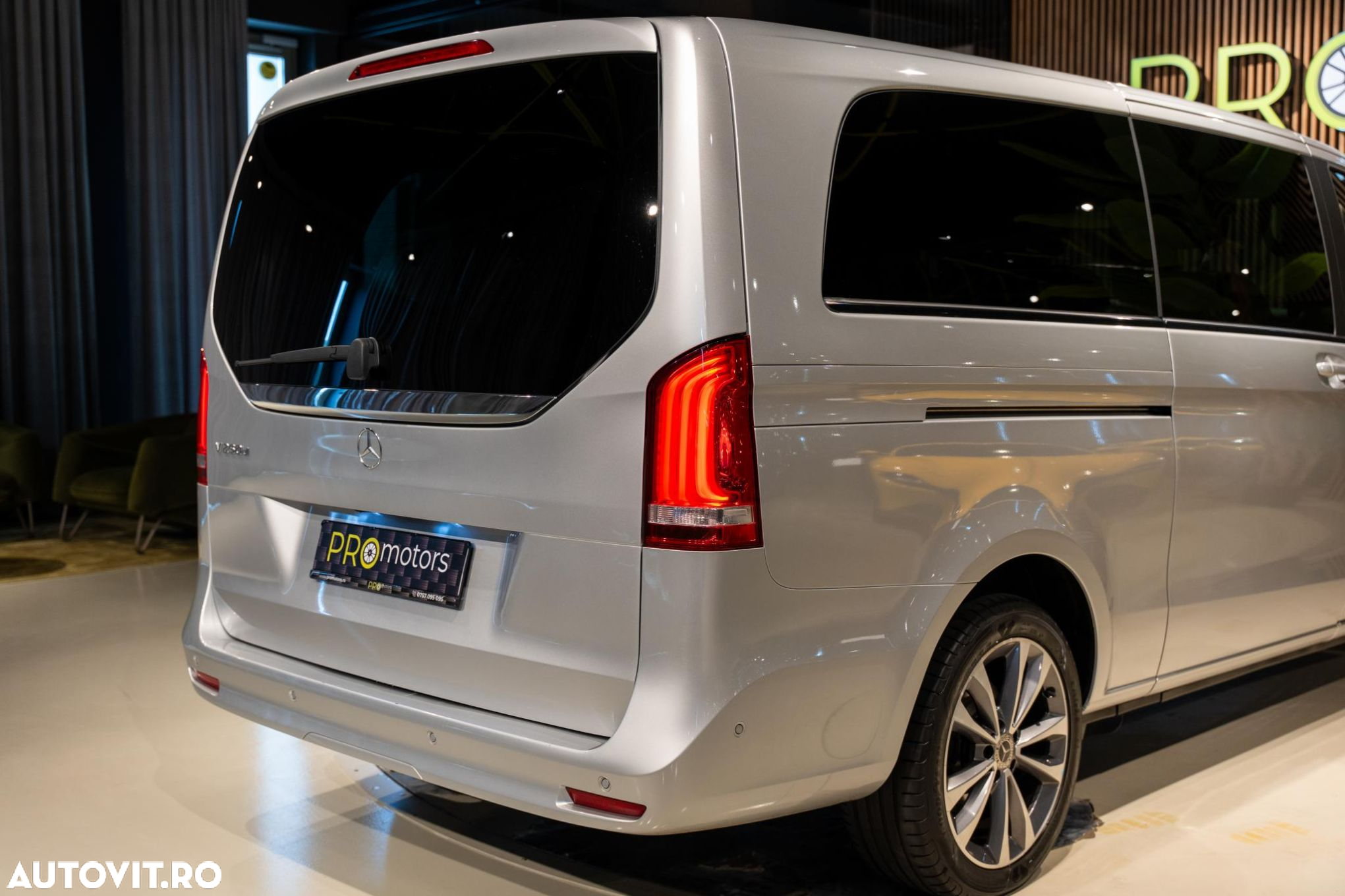Mercedes-Benz V 250 d Extralung Avantgarde - 30