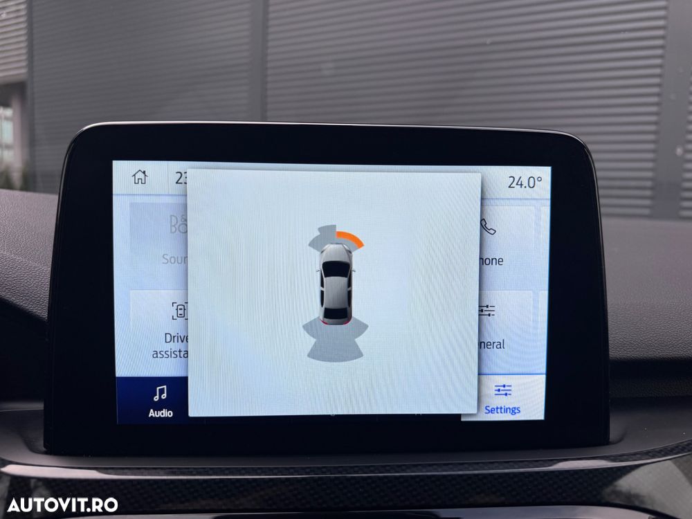 Ford Kuga 2.5 Duratec FHEV 4x4 ST-LINE X - 18