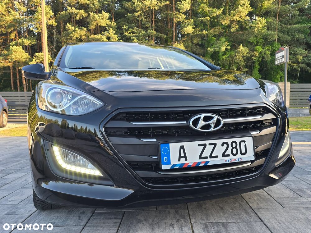 Hyundai i30 blue 1.4 Passion - 4