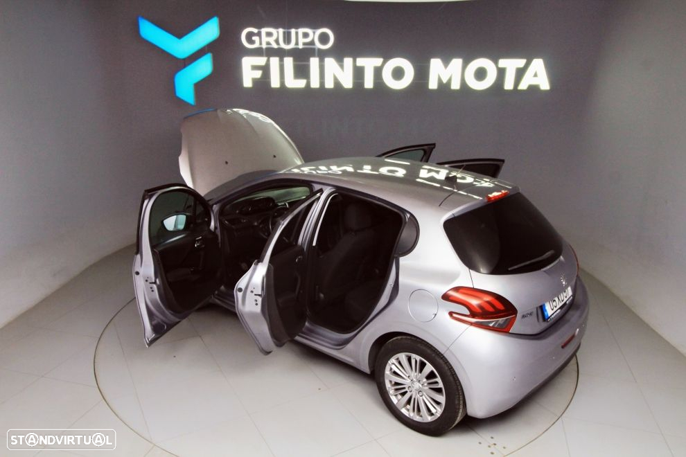 Peugeot 208 1.2 PureTech Active - 11