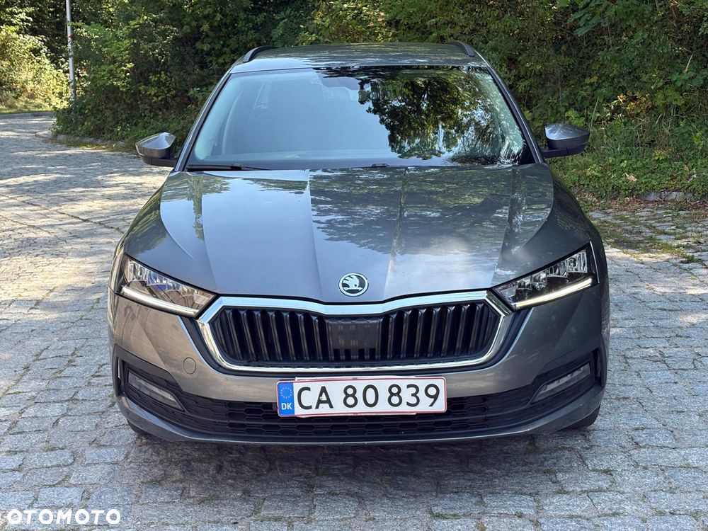 Skoda Octavia 2.0 TDI Ambition DSG - 21
