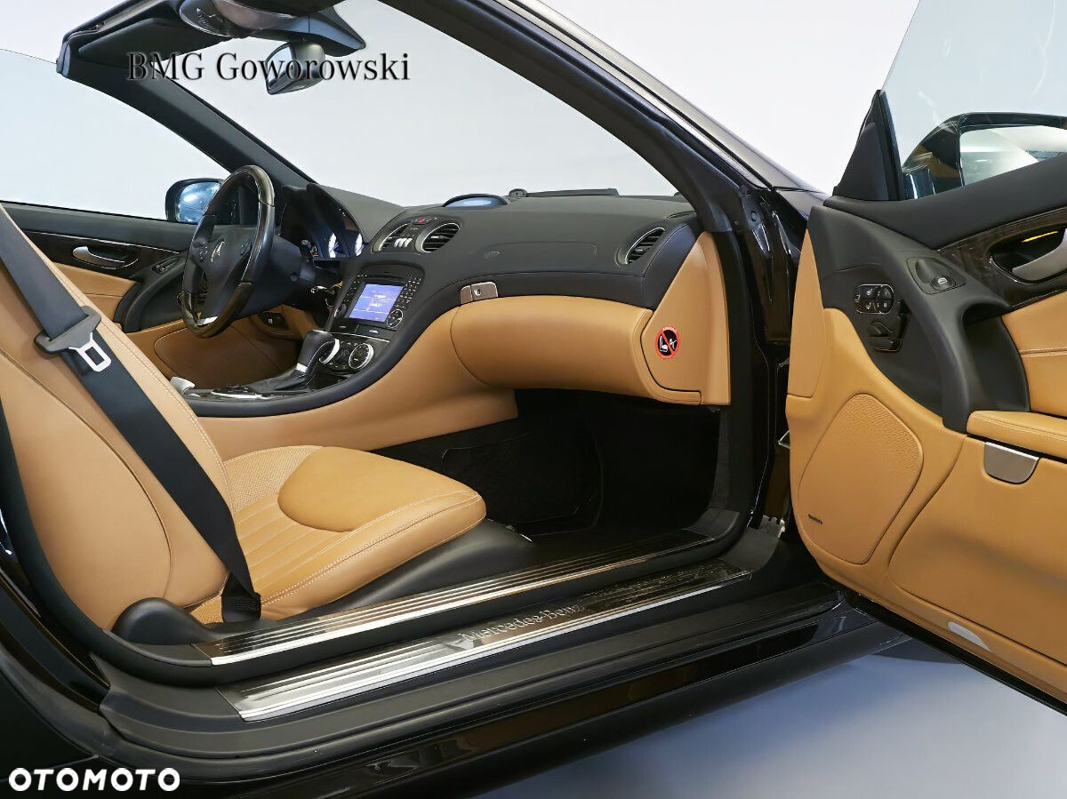 Mercedes-Benz SL - 9