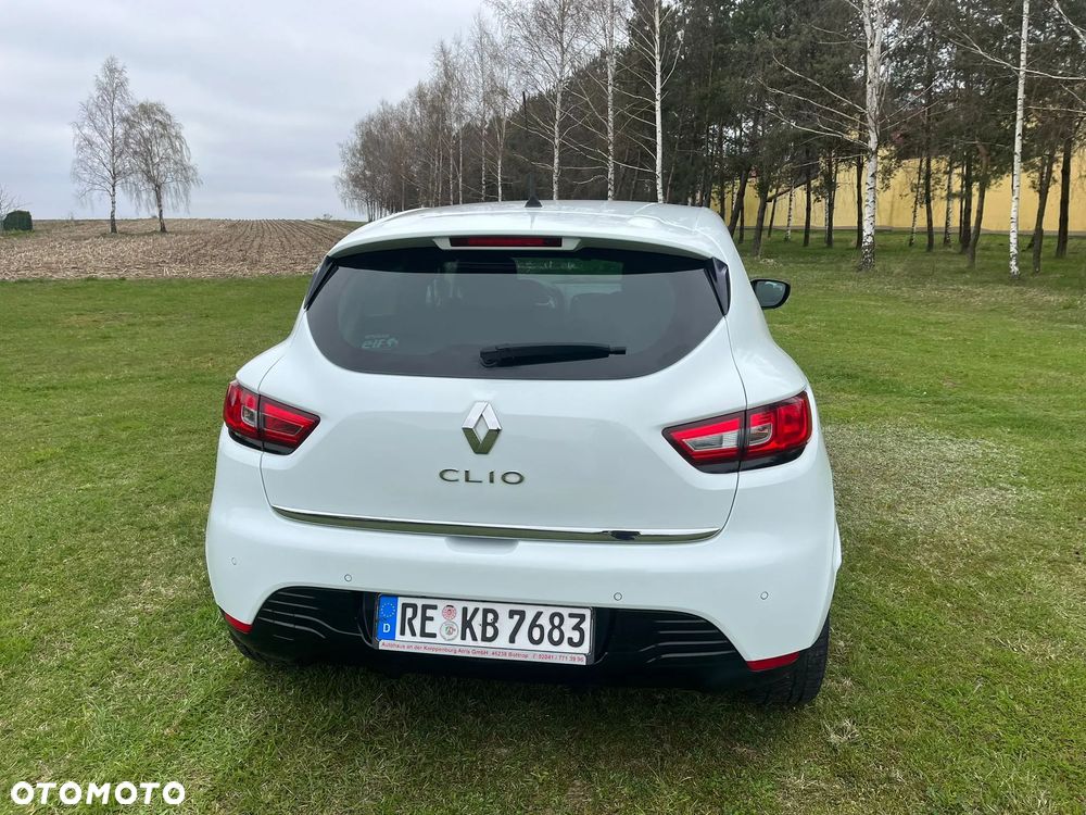 Renault Clio 1.2 16V 75 LIMITED - 16