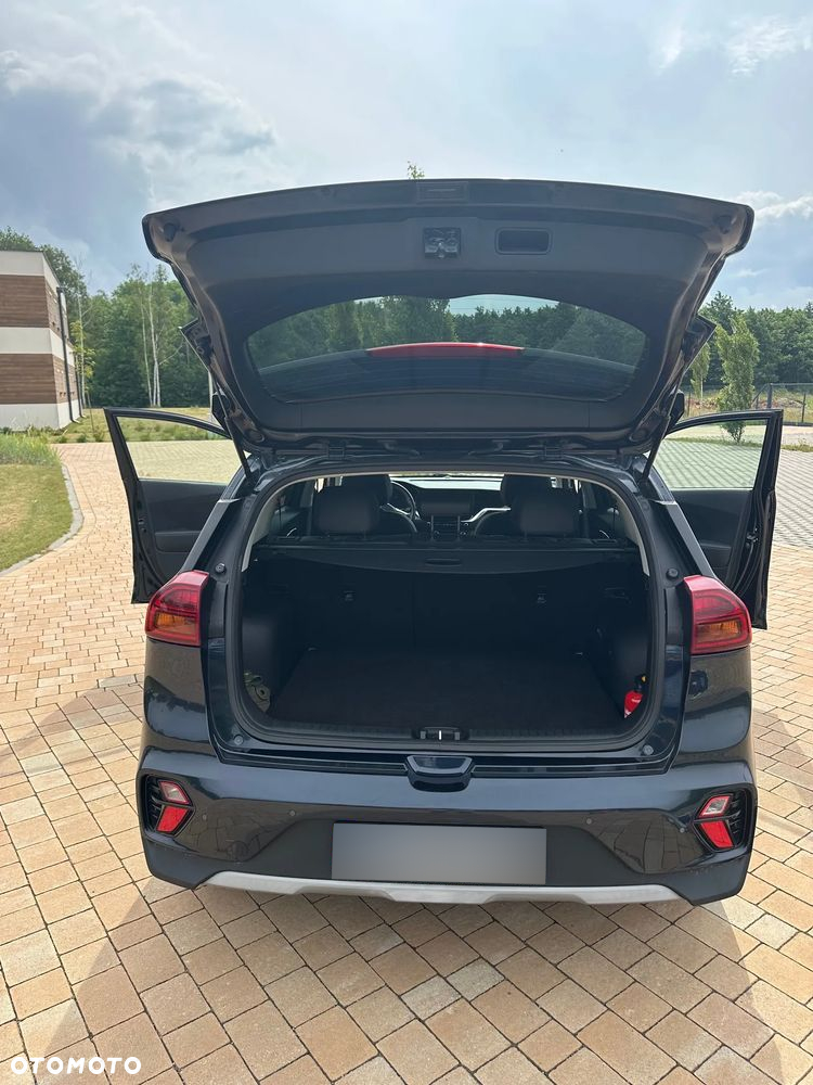 Kia Niro 1.6 GDI Hybrid L Business Line - 33