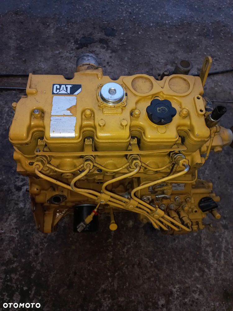 Silnik 4 cylindrowy cat caterpillar,N844L,2.216,N533ck,perkins głowica wał,korbowód ,pompa wtryskowa,404C-22,GN65642U,