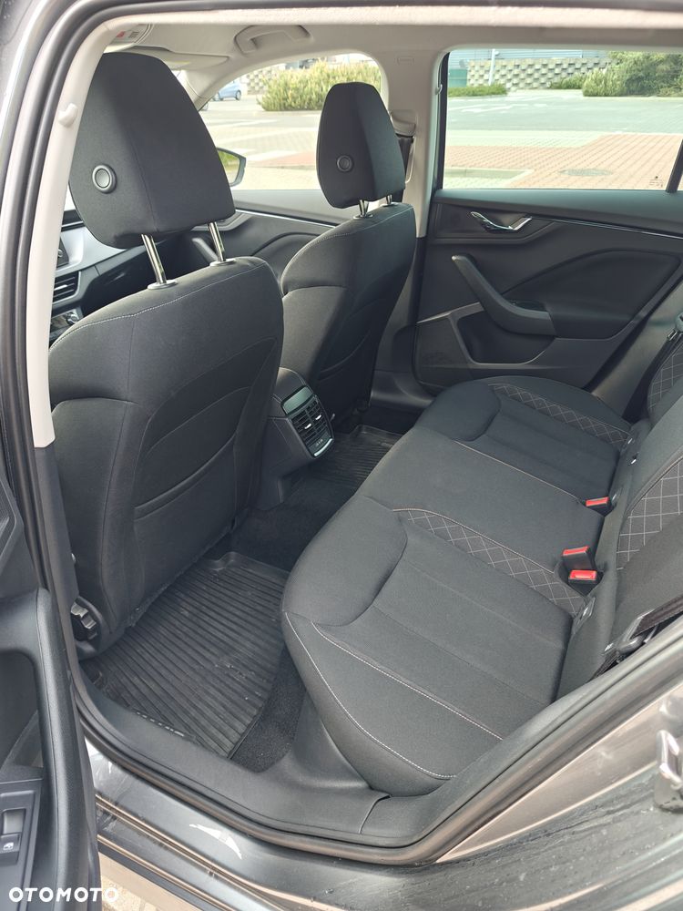 Skoda Kamiq 1.0 TSI Ambition - 9