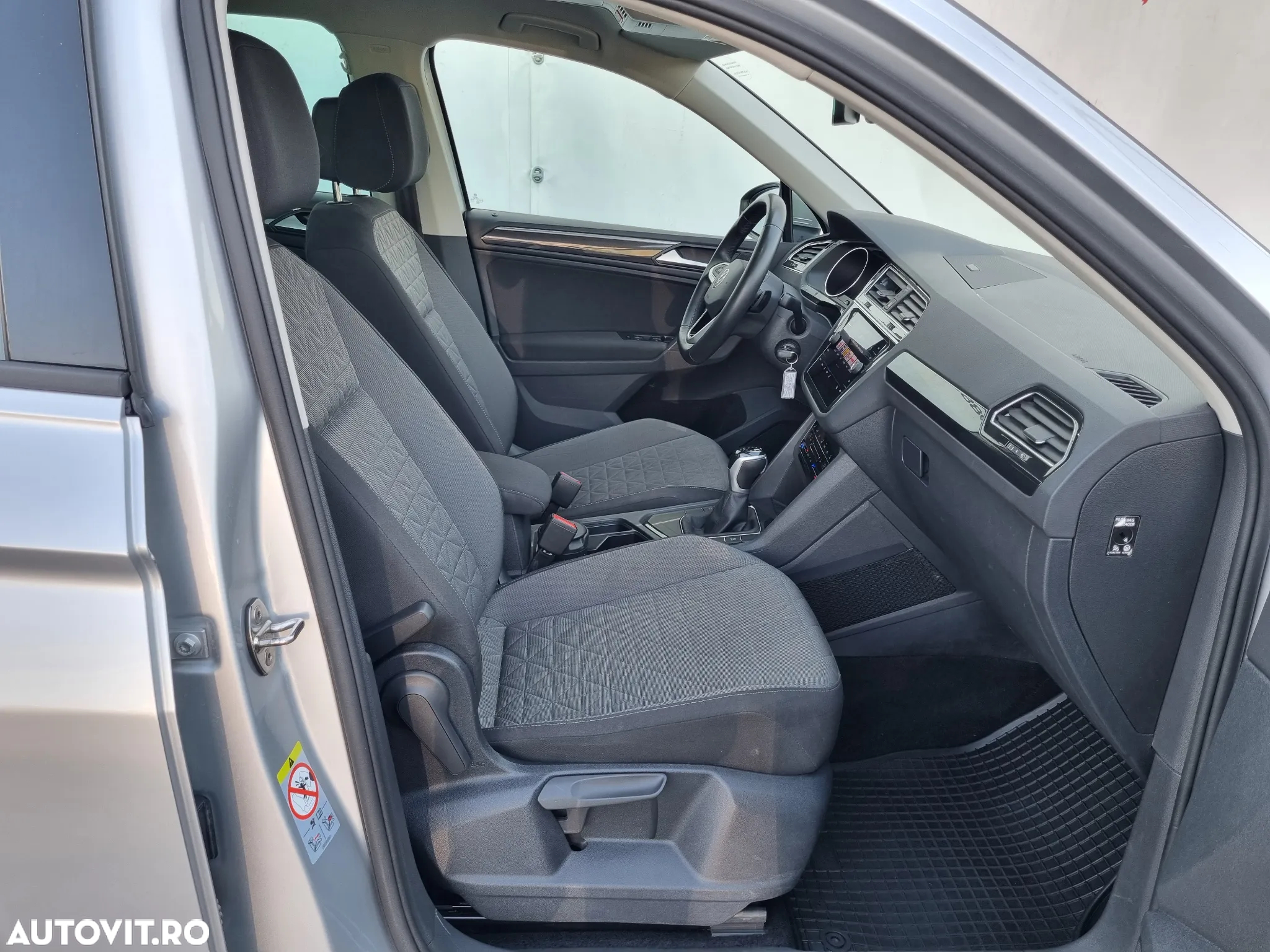 Volkswagen Tiguan 2.0 TDI SCR DSG Life - 13