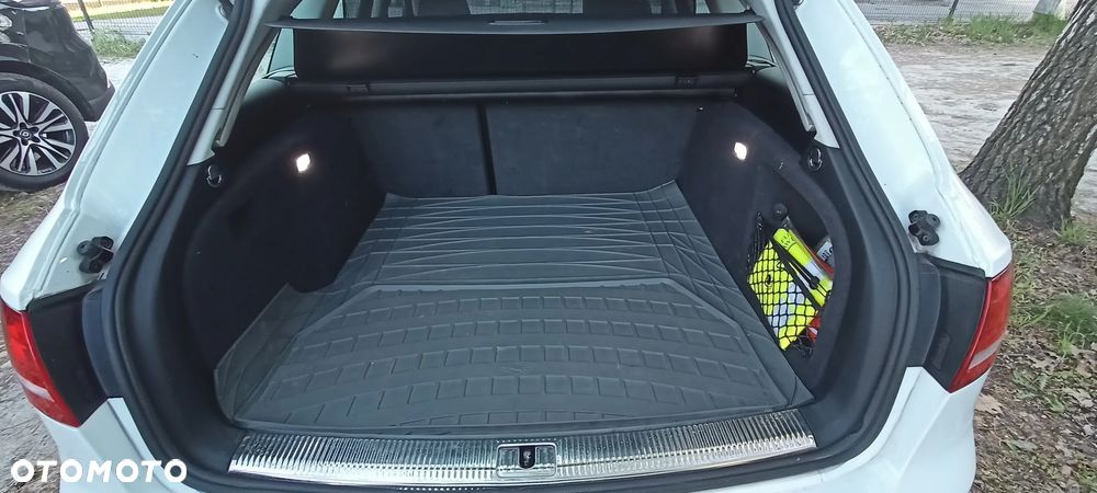 Audi A4 Avant 2.0 TDI DPF multitronic Ambiente - 20