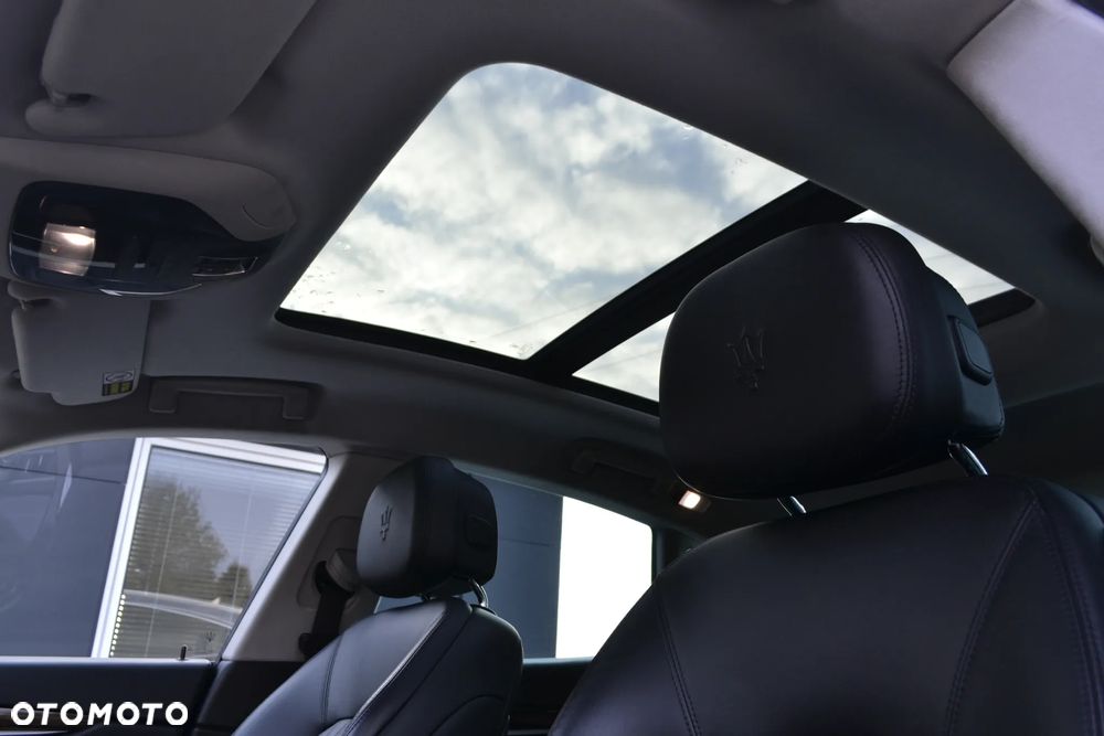 Maserati Levante - 24