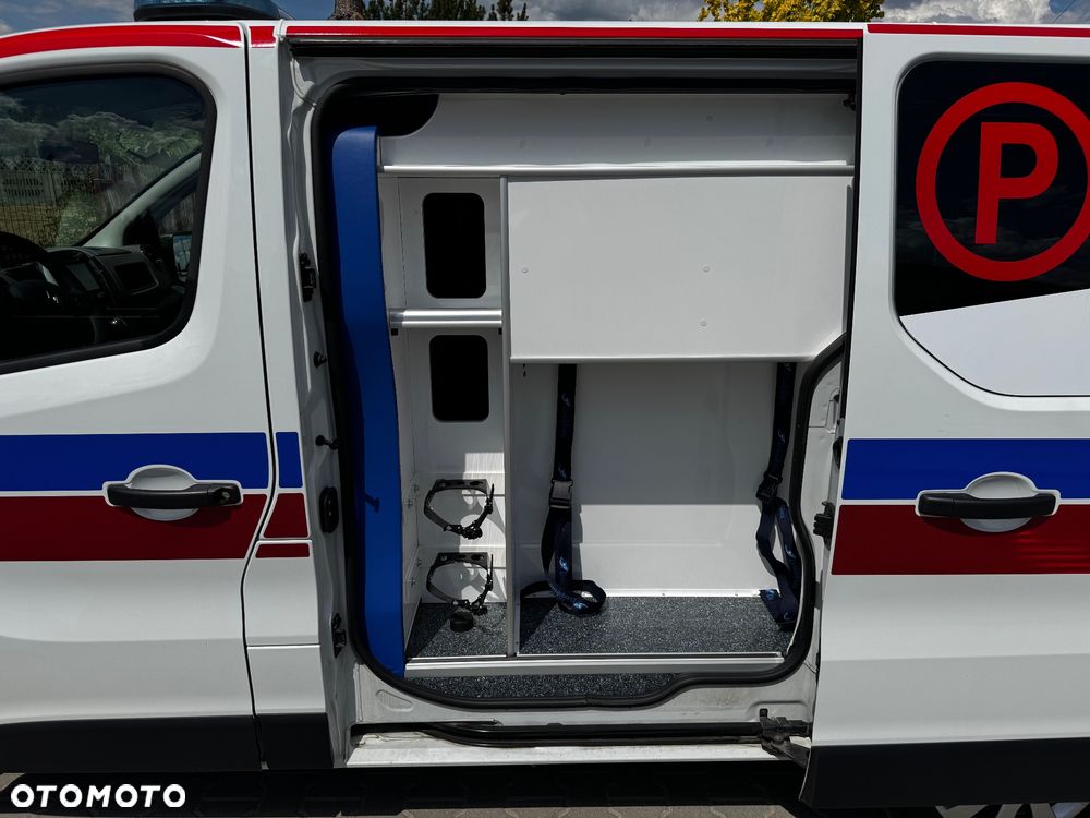 Renault Trafic - 13