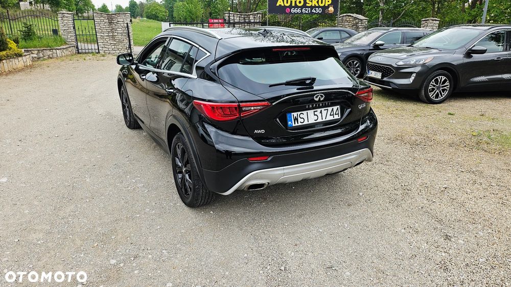 Infiniti QX30 2.0t DCT AWD Premium - 12