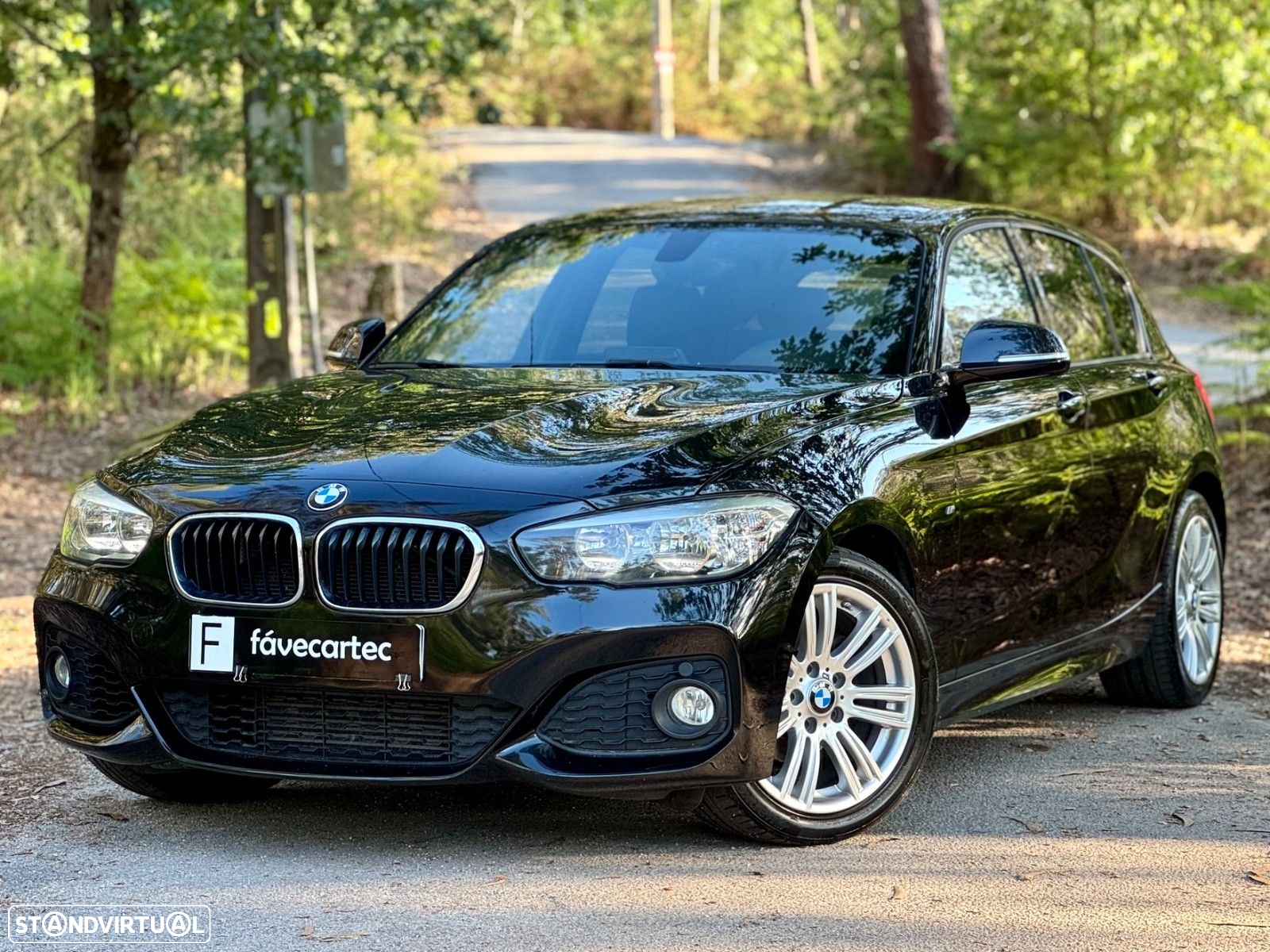 BMW 116 d Pack M - 21