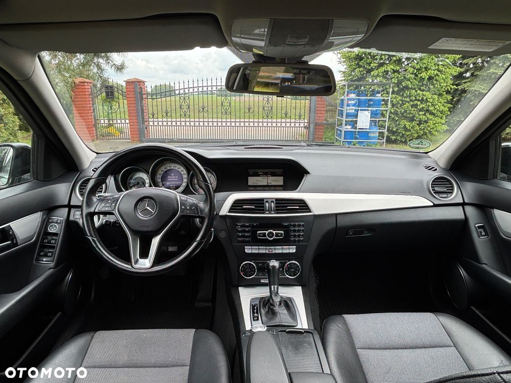 Mercedes-Benz Klasa C 220 CDI 7G-TRONIC Avantgarde Edition - 30