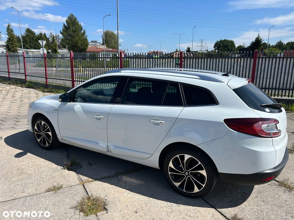 Renault Megane ENERGY TCe 130 EDC BOSE EDITION - 6