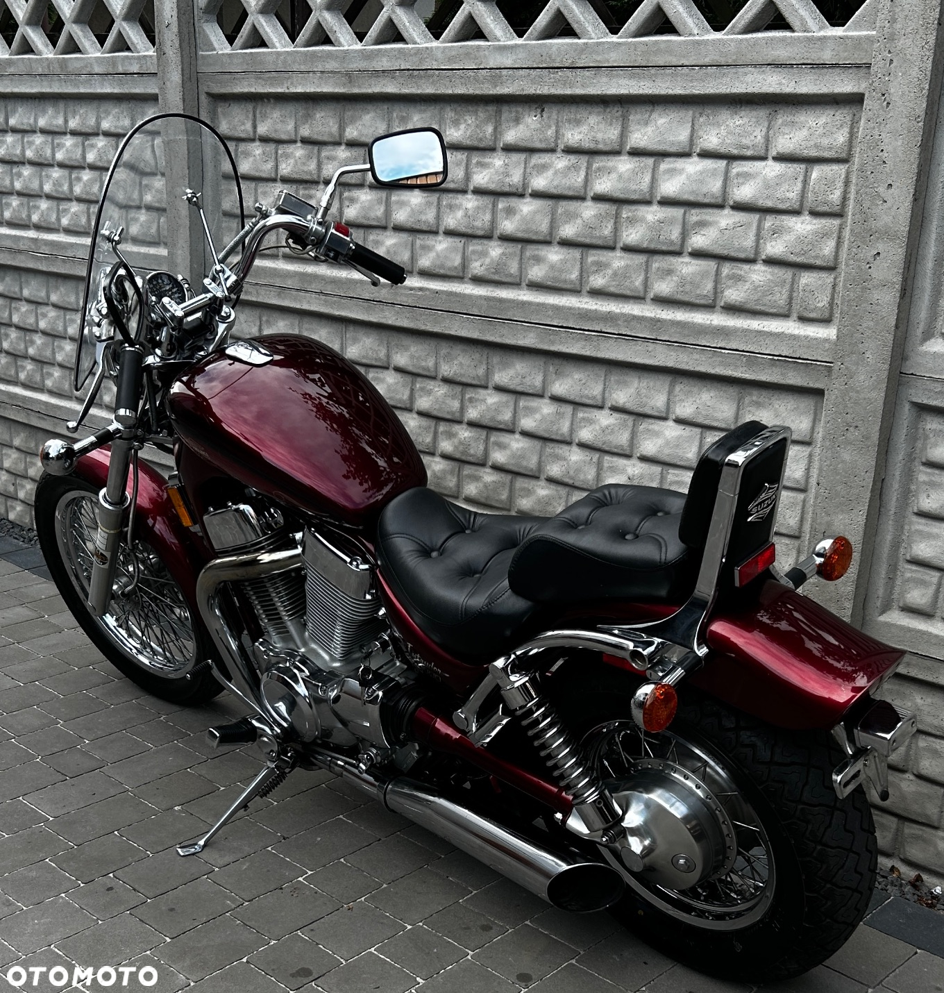 Suzuki Intruder - 15