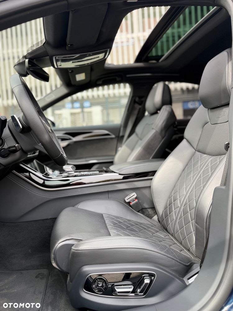 Audi A8 60 TFSI e Quattro Tiptronic - 24