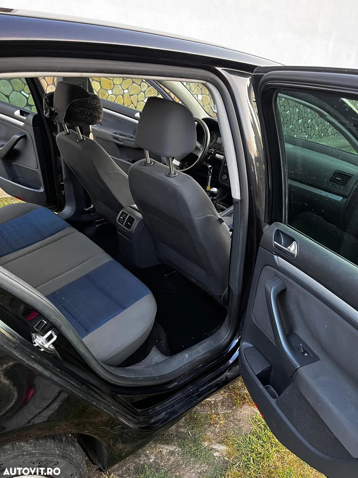 Volkswagen Golf 1.9 TDI Comfortline DPF - 14