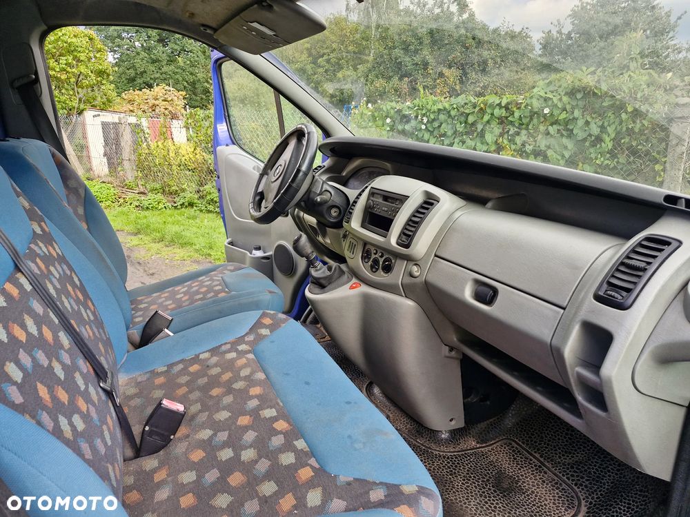 Opel Vivaro - 3