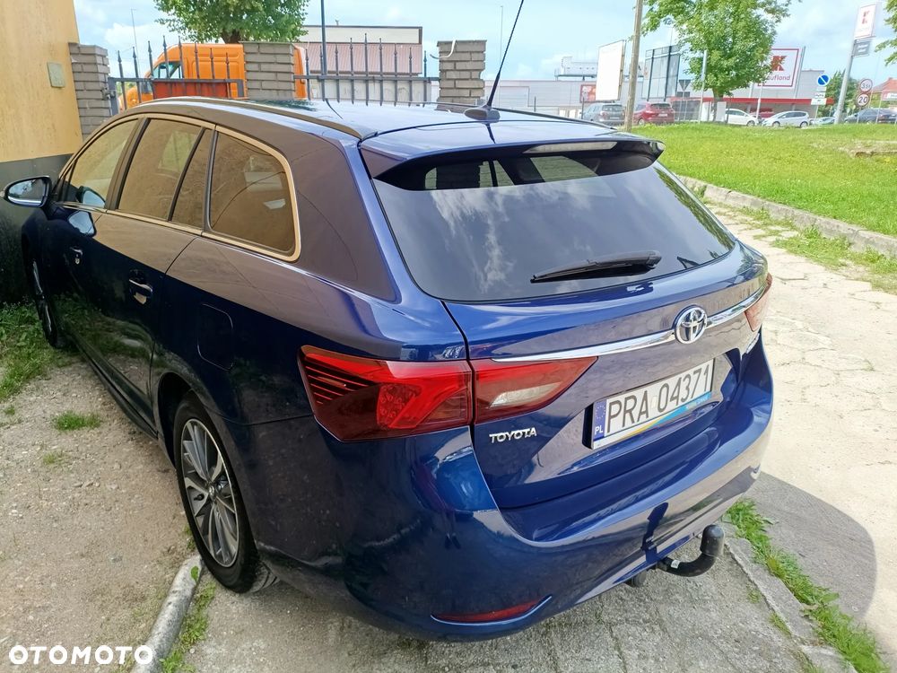 Toyota Avensis 2.0 D-4D Active Business - 12