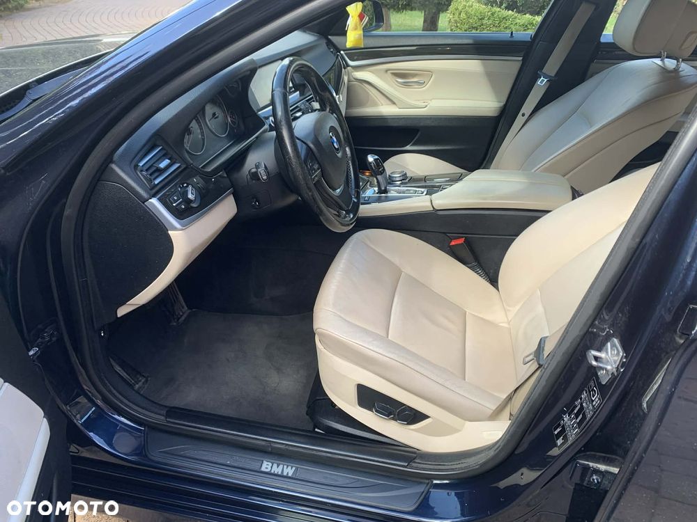 BMW Seria 5 530d - 13