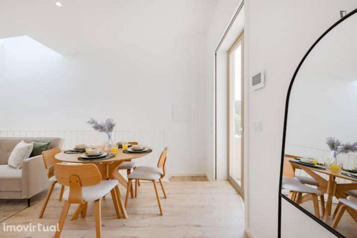 Apartamento com 1 quartos - localizado em Cedofeita Porto - Grande imagem: 5/36