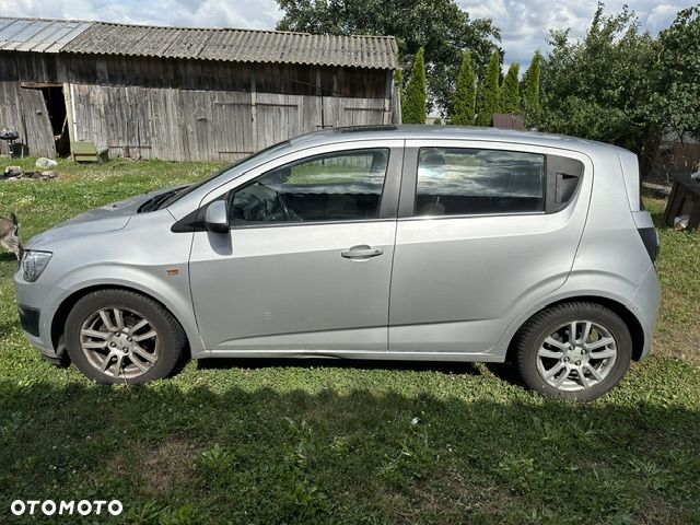 Chevrolet Aveo 1.4 16V LT - 7