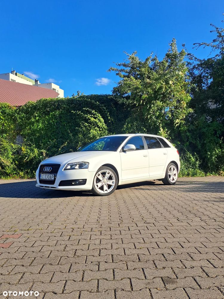 Audi A3 Sportback 1.6 TDI DPF Ambition - 2