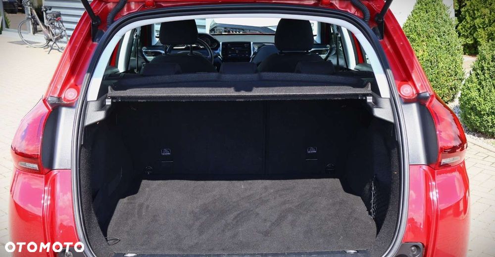 Peugeot 2008 - 8