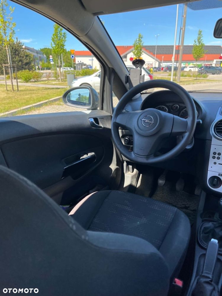 Opel Corsa 1.2 16V Enjoy - 24