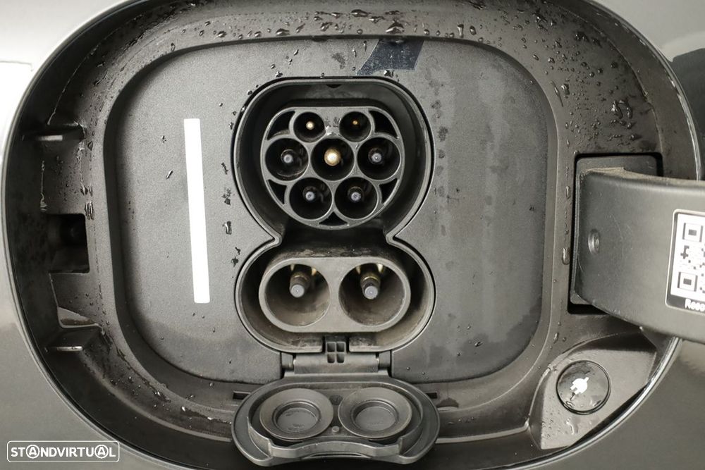 Mercedes-Benz EQE 300 - 7