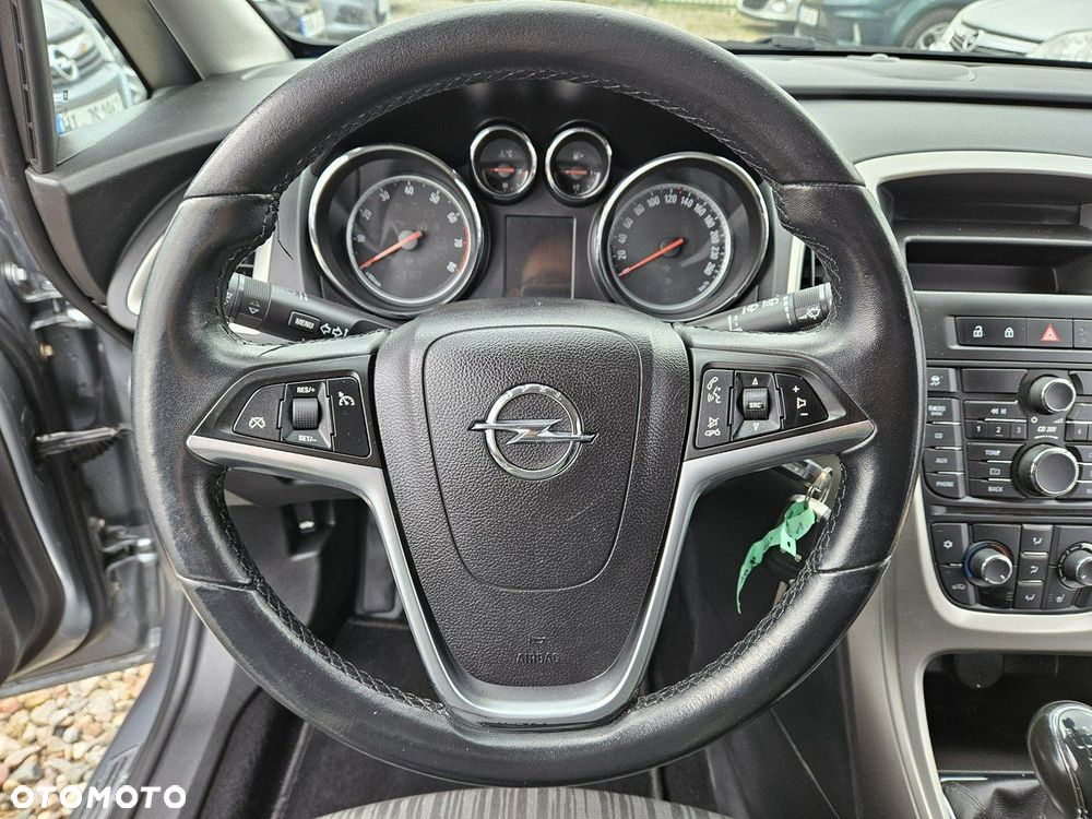 Opel Astra - 16