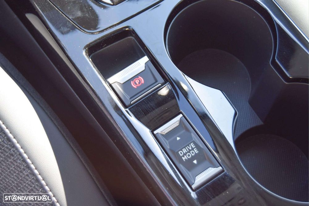 Peugeot e-208 51 kWh Allure - 25