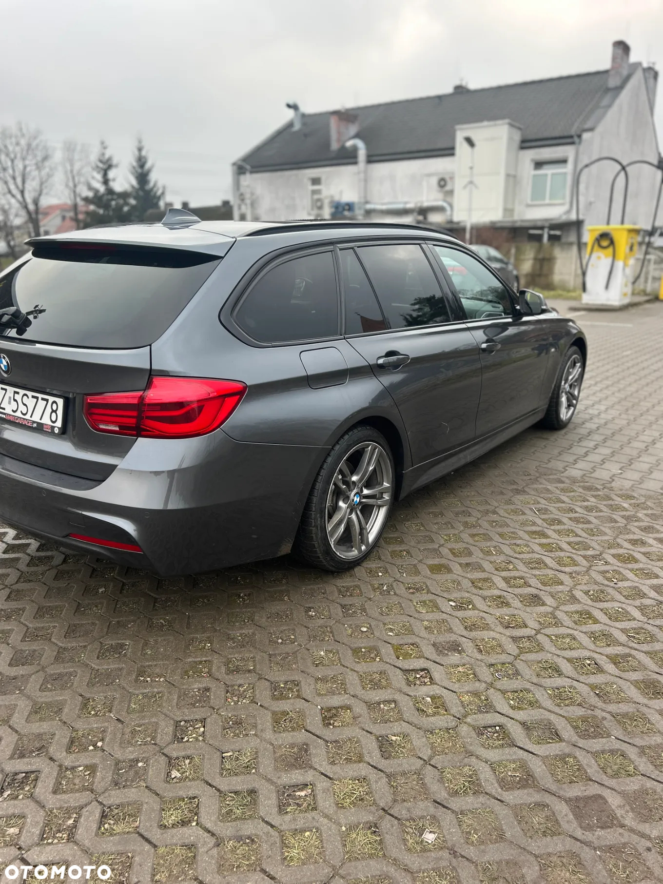 BMW Seria 3 320d - 14