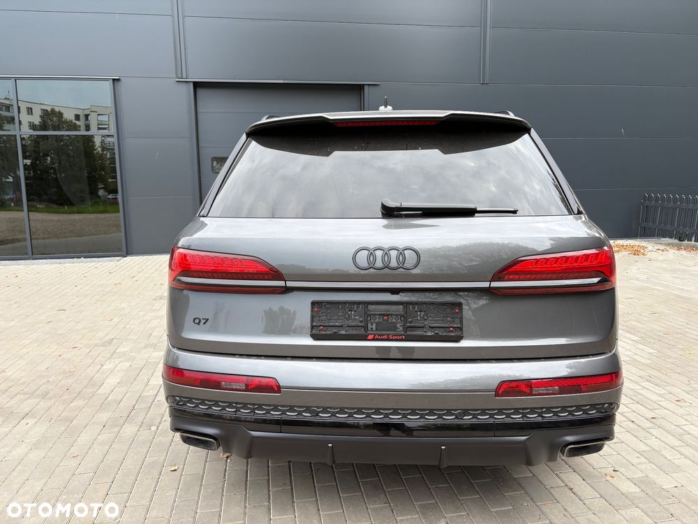 Audi Q7 45 TDI mHEV Quattro S Line Tiptr - 11