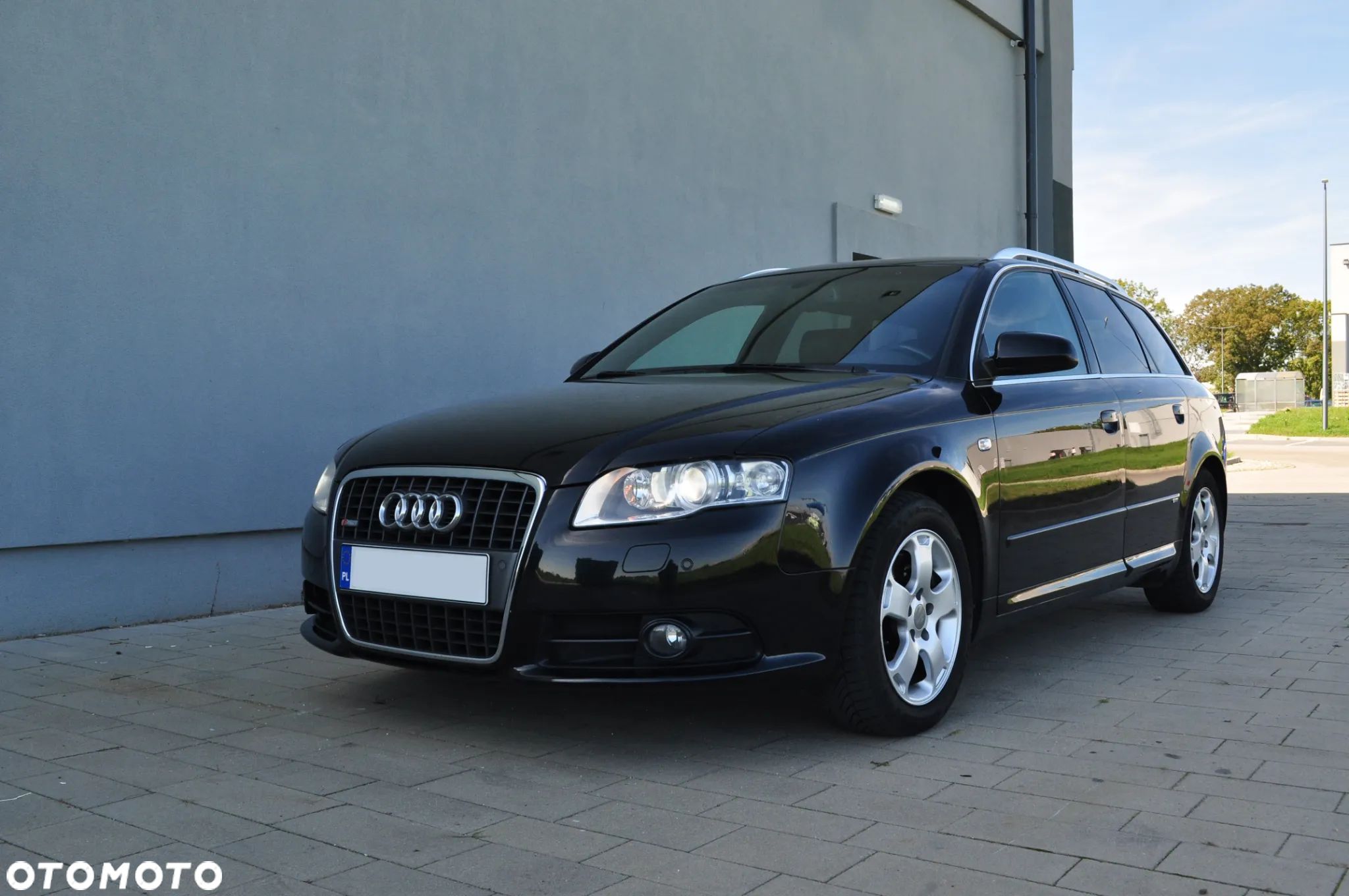 Audi A4 - 1