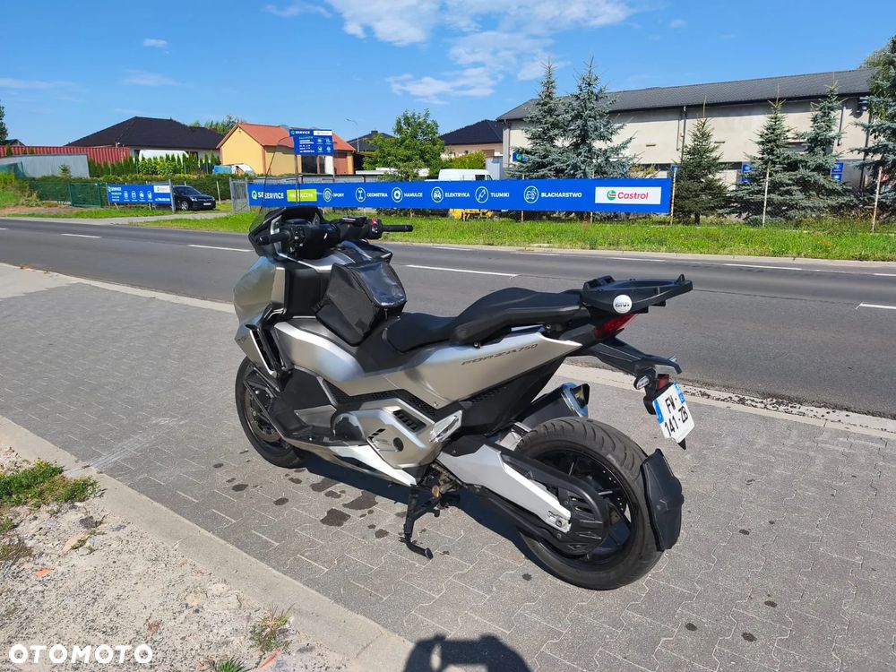 Honda NSS - 6