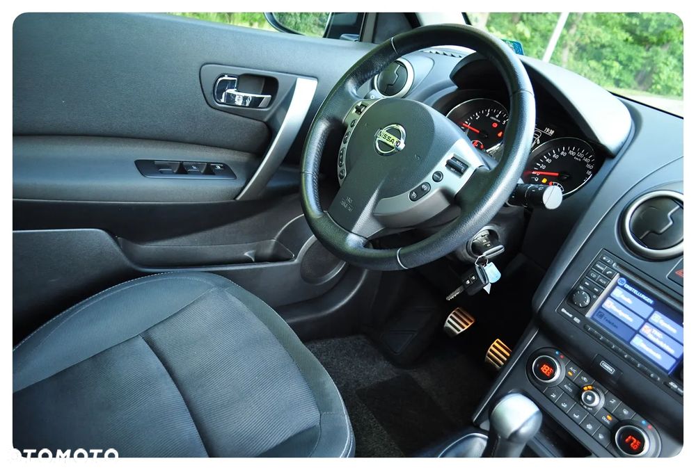 Nissan Qashqai 1.6 360 - 23