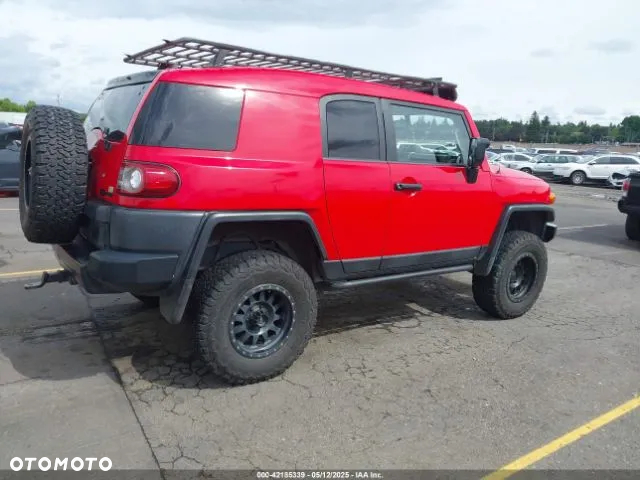 Toyota FJ Cruiser 4.0 4x4 - 5